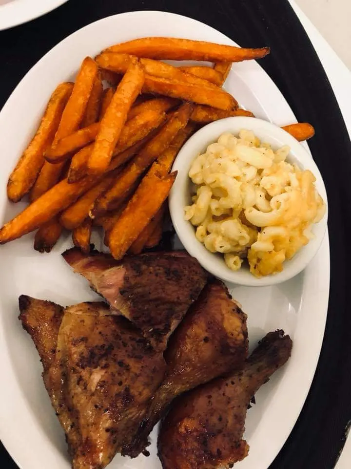 Leg Quarter Dinner w 2sides